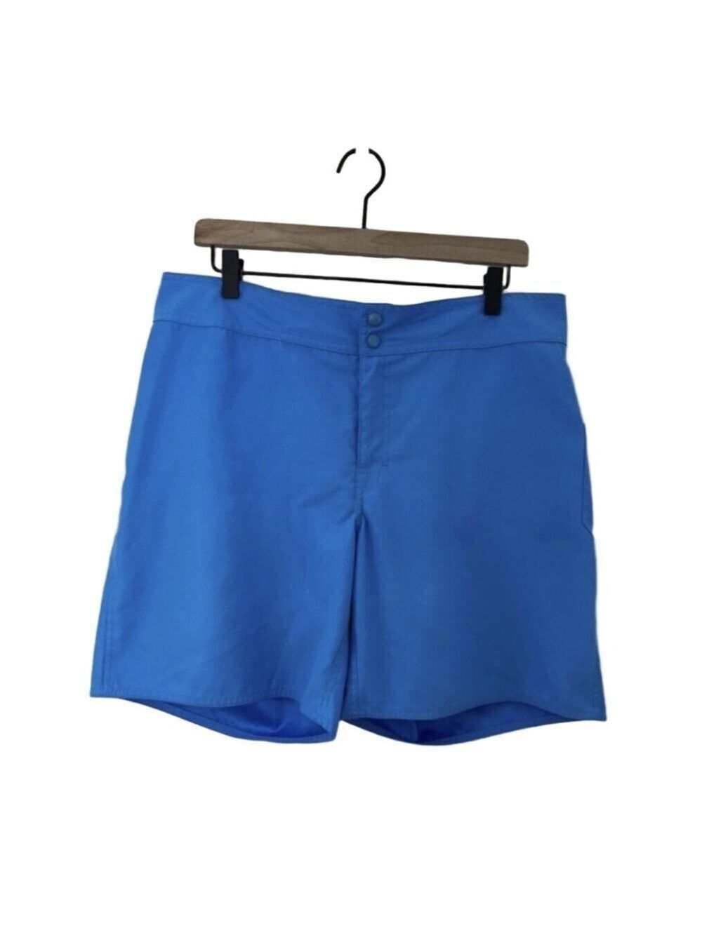 L.L. Bean Women’s Blue Hiking Shorts 14 UPF50+ Polyester Zip Pocket